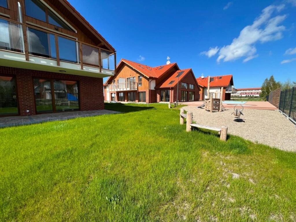 Lebskie Zacisze - Apartamenty Lebska Ostoja- Piaskowa Zarnowska Zewnętrze zdjęcie